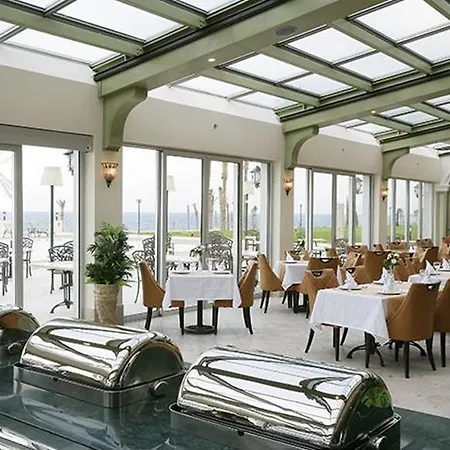 Mercure Cyprus Casino & Wellness