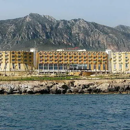 Mercure Cyprus Casino & Wellness Hotel Agios Epiktitos