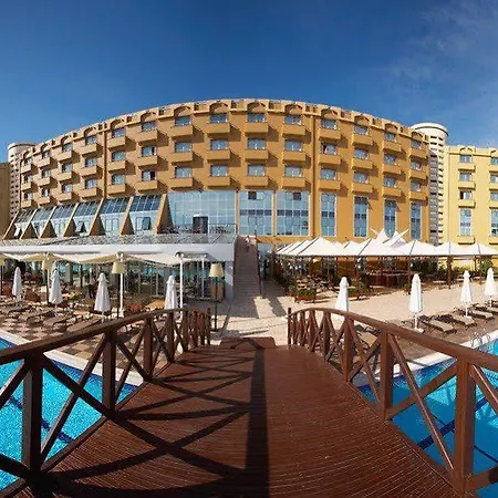Mercure Cyprus Casino & Wellness