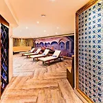 Mercure Cyprus Casino & Wellness Hotel Agios Epiktitos