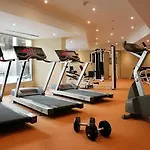 Hotel Mercure Cyprus Casino & Wellness 5*