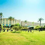 Mercure Cyprus Casino & Wellness 5*