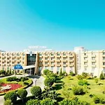 Mercure Cyprus Casino & Wellness Hotell