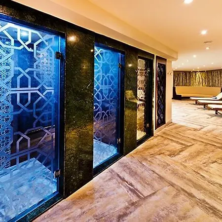 Mercure Cyprus Casino & Wellness 5* Agios Epiktitos