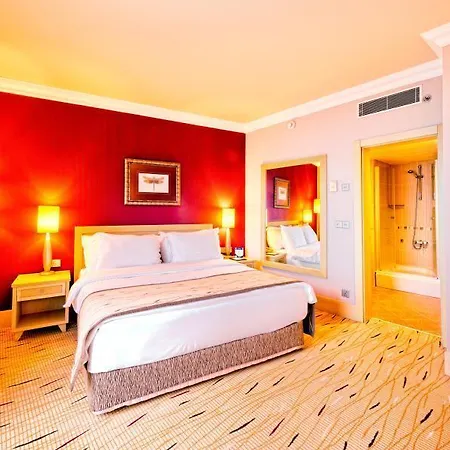 Hotel Mercure Cyprus Casino & Wellness 5*