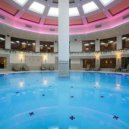 Mercure Cyprus Casino & Wellness Hotel 5*