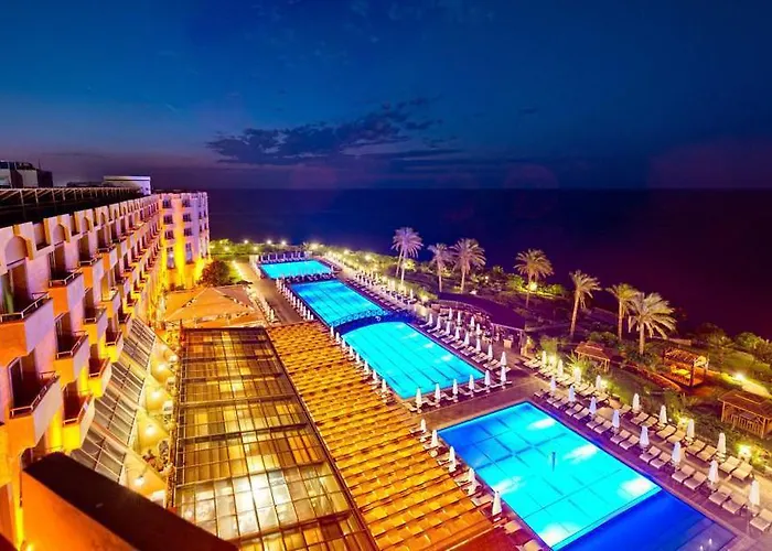 Mercure Cyprus Casino & Wellness ホテル Ayios Epiktitos