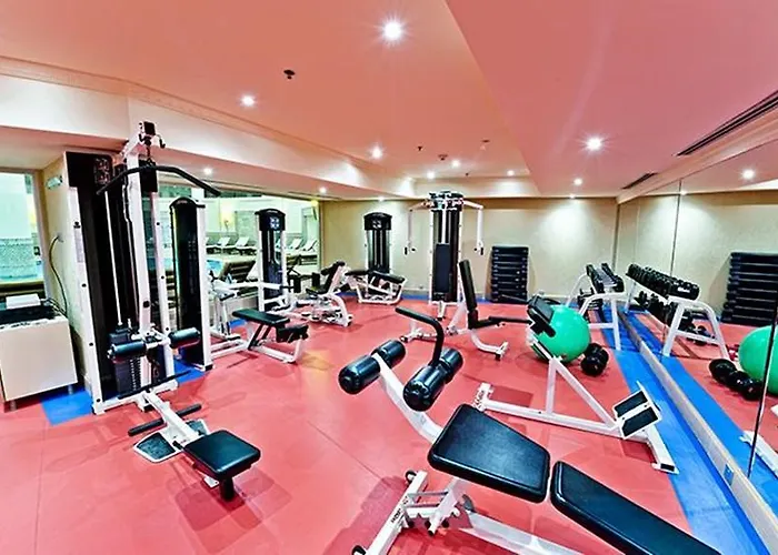 Mercure Cyprus Casino & Wellness ホテル 5*