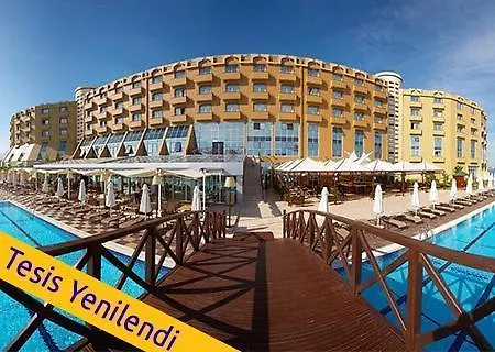 ホテル Mercure Cyprus Casino & Wellness 5*