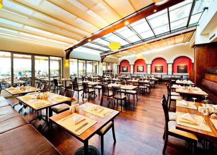 Mercure Cyprus Casino & Wellness