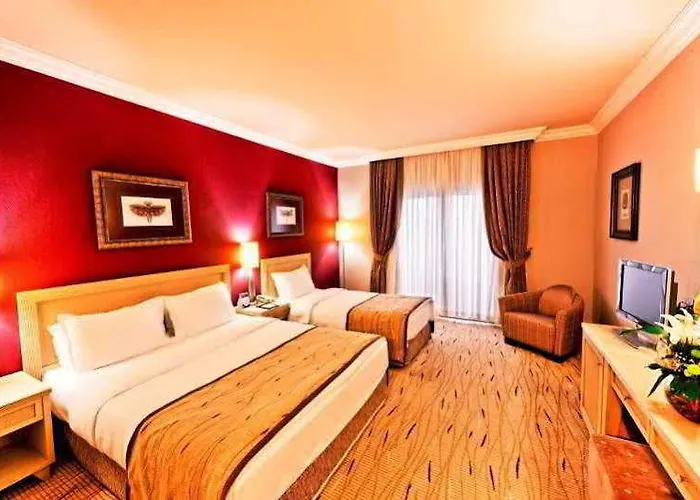 Mercure Cyprus Casino & Wellness 5*