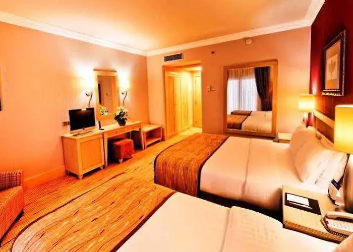 Mercure Cyprus Casino & Wellness ホテル 5*