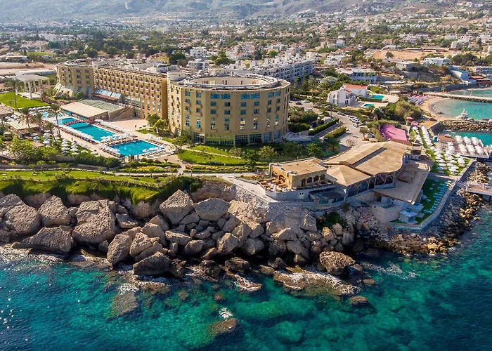 ホテル Mercure Cyprus Casino & Wellness 5*
