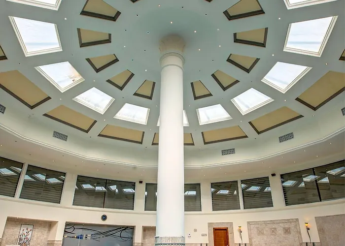 Mercure Cyprus Casino & Wellness Hotel Agios Epiktitos